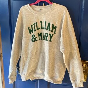 William & Mary long sleeve sweatshirt